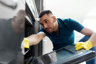 cleaning oven